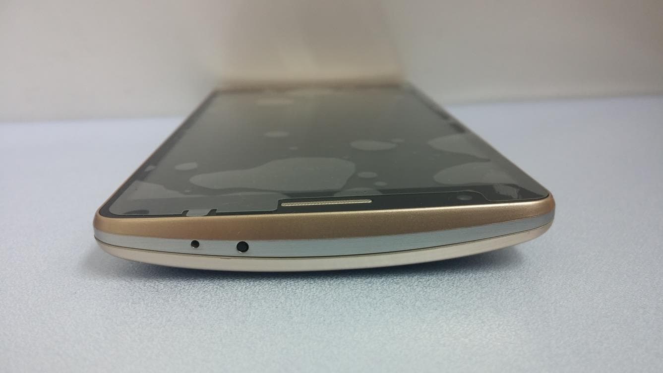 Cellular/PCS GSM/EDGE/WCDMA Phone with WLAN, Bluetooth, and RFID - FCC ID ZNFD722V - LG Electronics USA, Inc. (2)