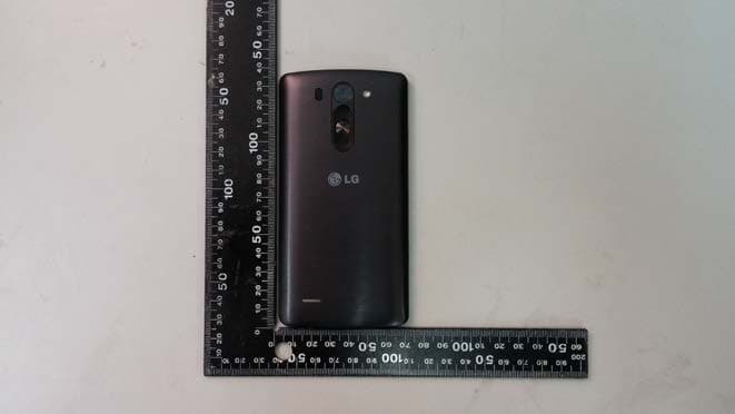 Cellular/PCS GSM/WCDMA Phone with WLAN and Bluetooth - FCC ID ZNFD724 - LG Electronics USA, Inc. (2)