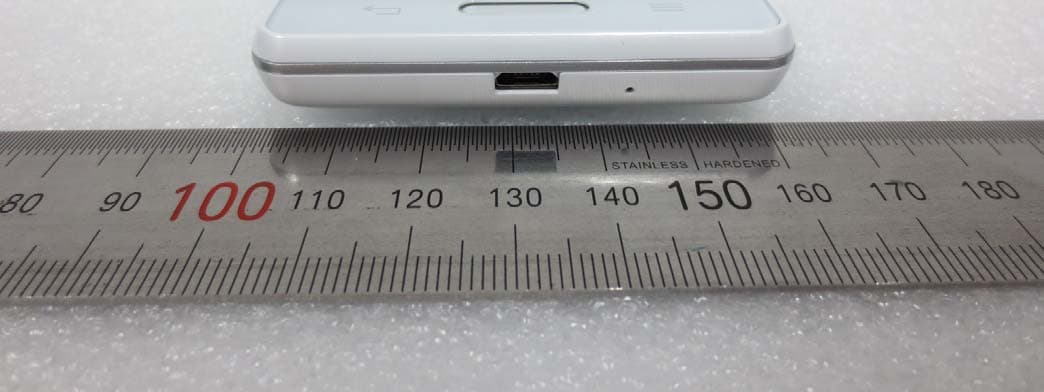 Cellular/ PCS GSM/ WCDMA Phone with WLAN and Bluetooth - FCC ID ZNFE440F - LG Electronics USA, Inc. (2)