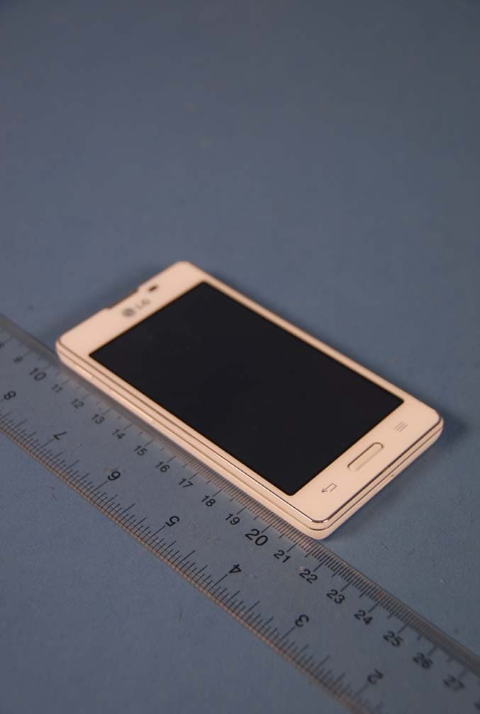 Cellular/ PCS GSM/ WCDMA Phone with WLAN and Bluetooth - FCC ID ZNFE450G - LG Electronics USA, Inc. (2)