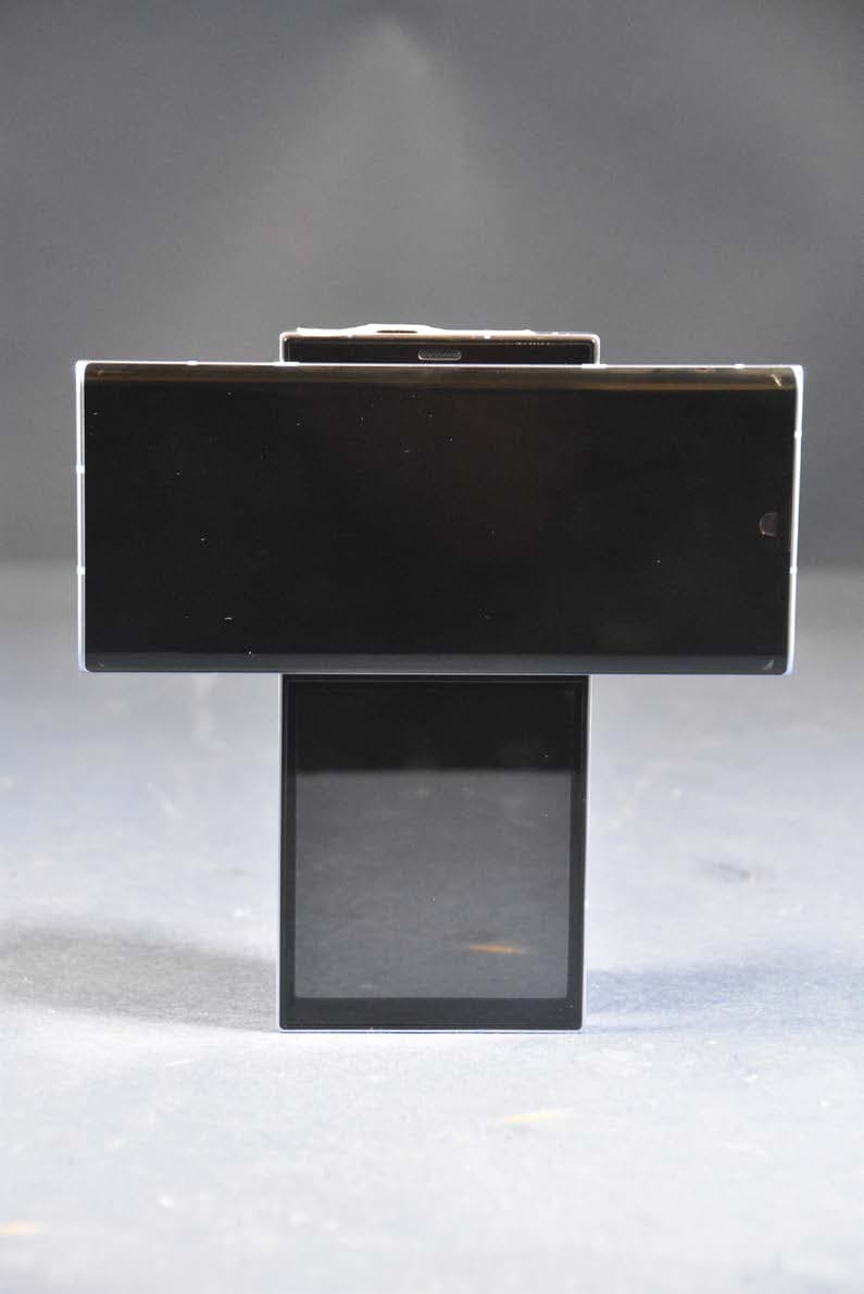 Portable Handset - FCC ID ZNFF100TM - LG Electronics USA, Inc. (5)