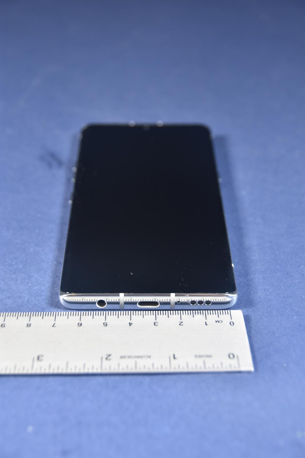 Portable Handset - FCC ID ZNFG900UM - LG Electronics USA, Inc. (4)