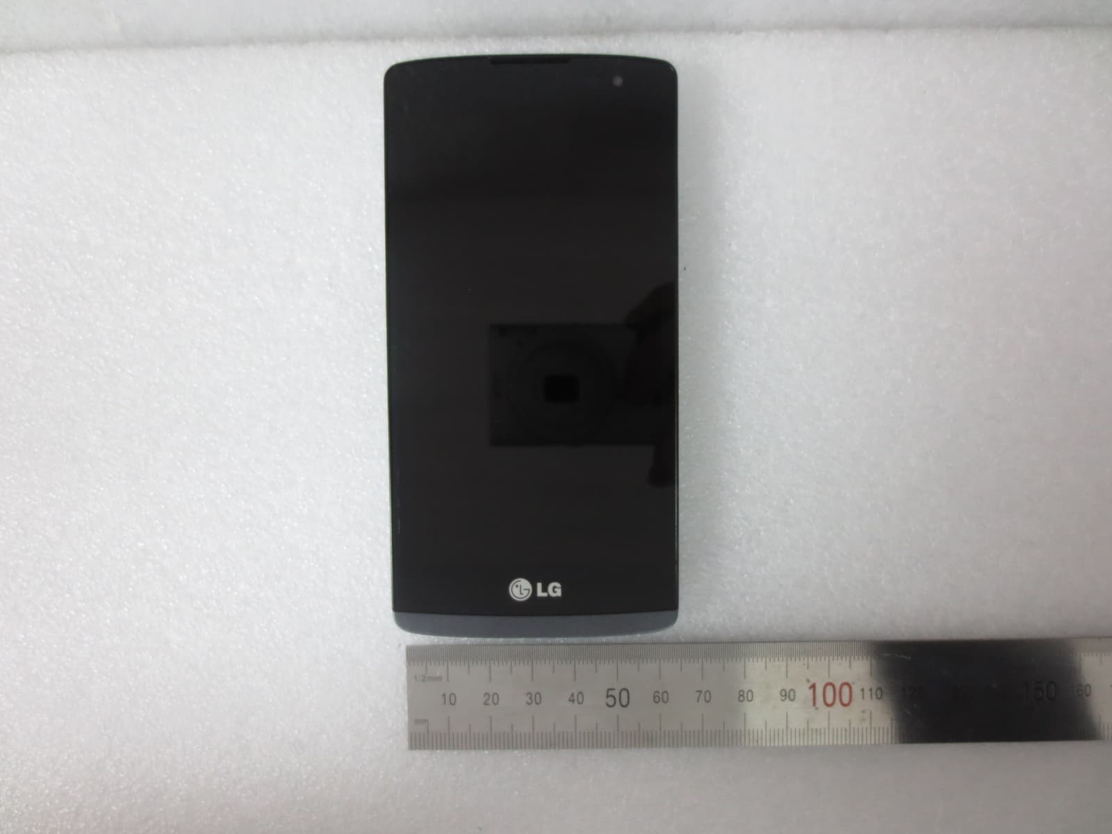 Cellular/PCS GSM/WCDMA Phone with WLAN and Bluetooth - FCC ID ZNFH326G - LG Electronics USA, Inc. (5)