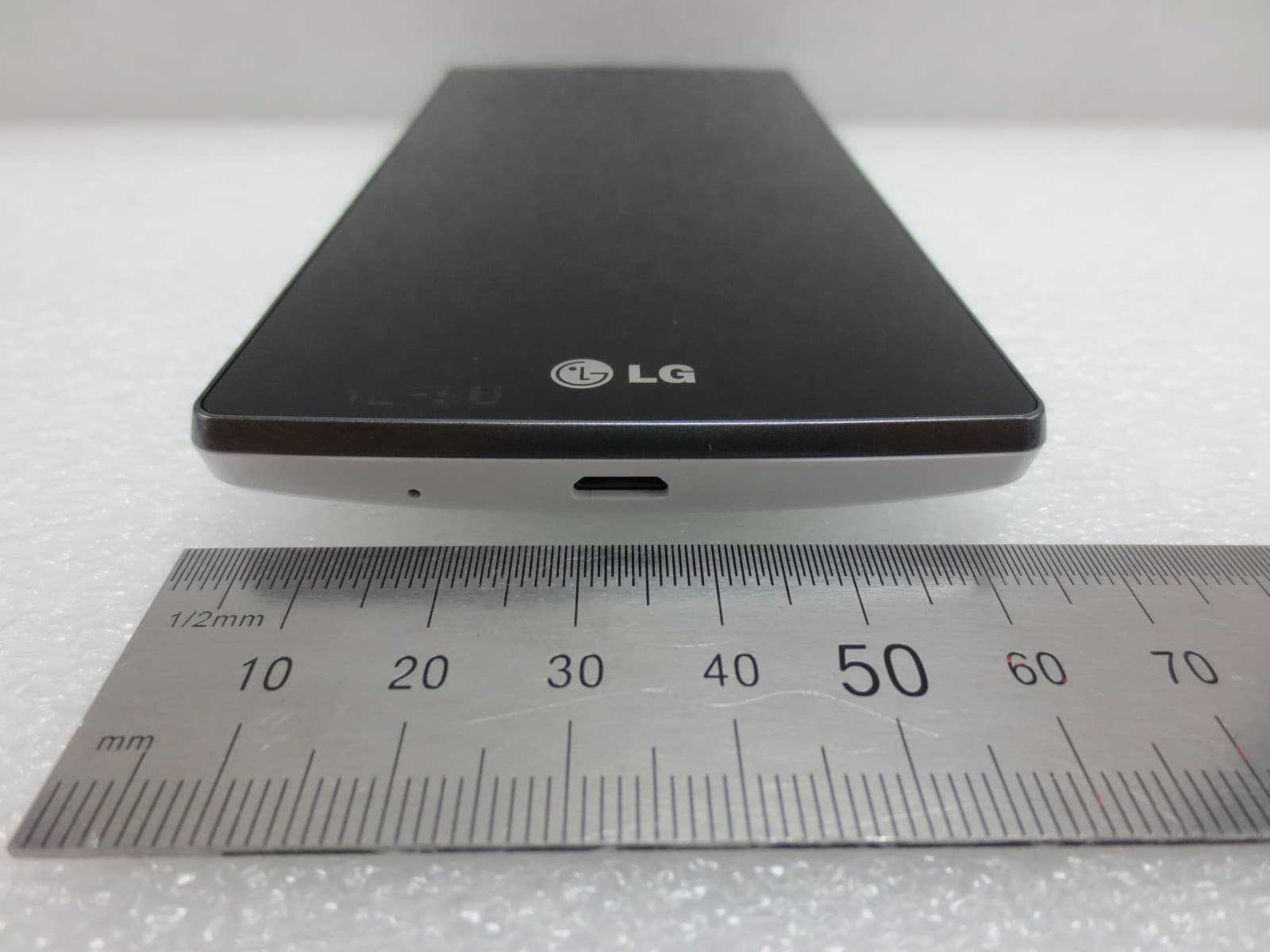 Cellular/PCS GSM/WCDMA Phone with WLAN and Bluetooth - FCC ID ZNFH422F - LG Electronics USA, Inc. (5)