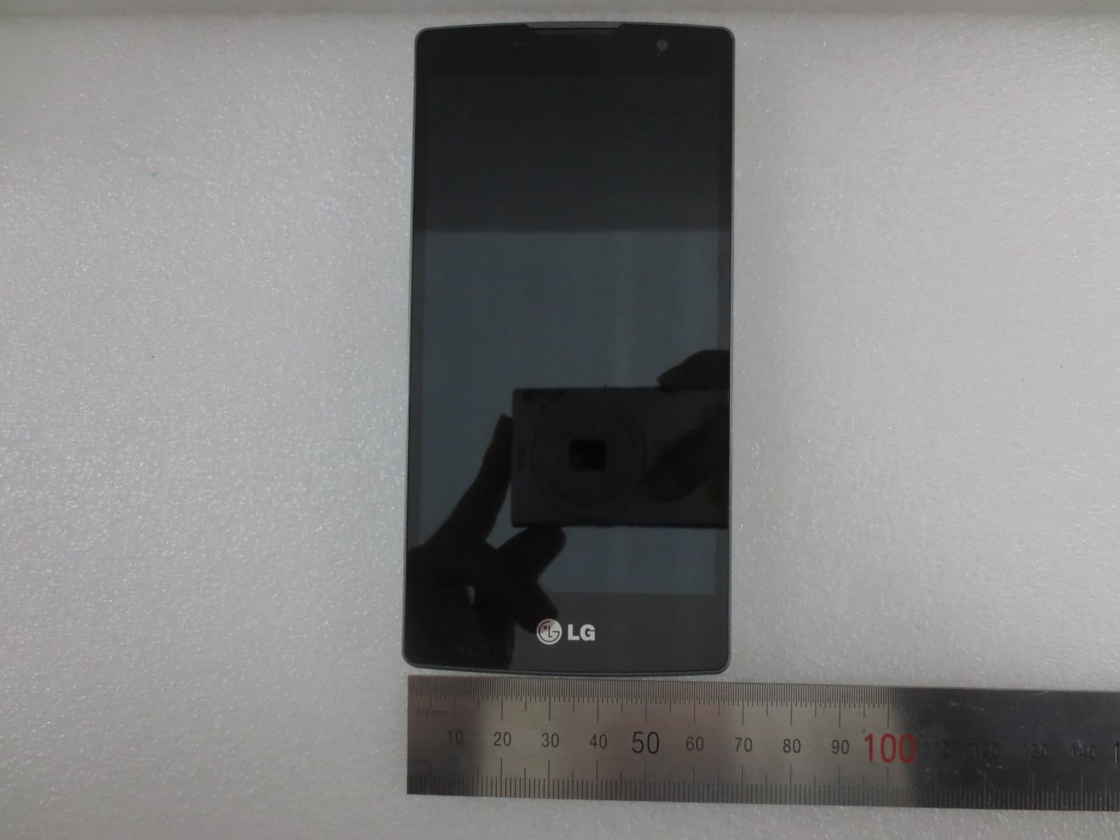 Cellular/PCS GSM/WCDMA Phone with WLAN and Bluetooth - FCC ID ZNFH422F - LG Electronics USA, Inc.
