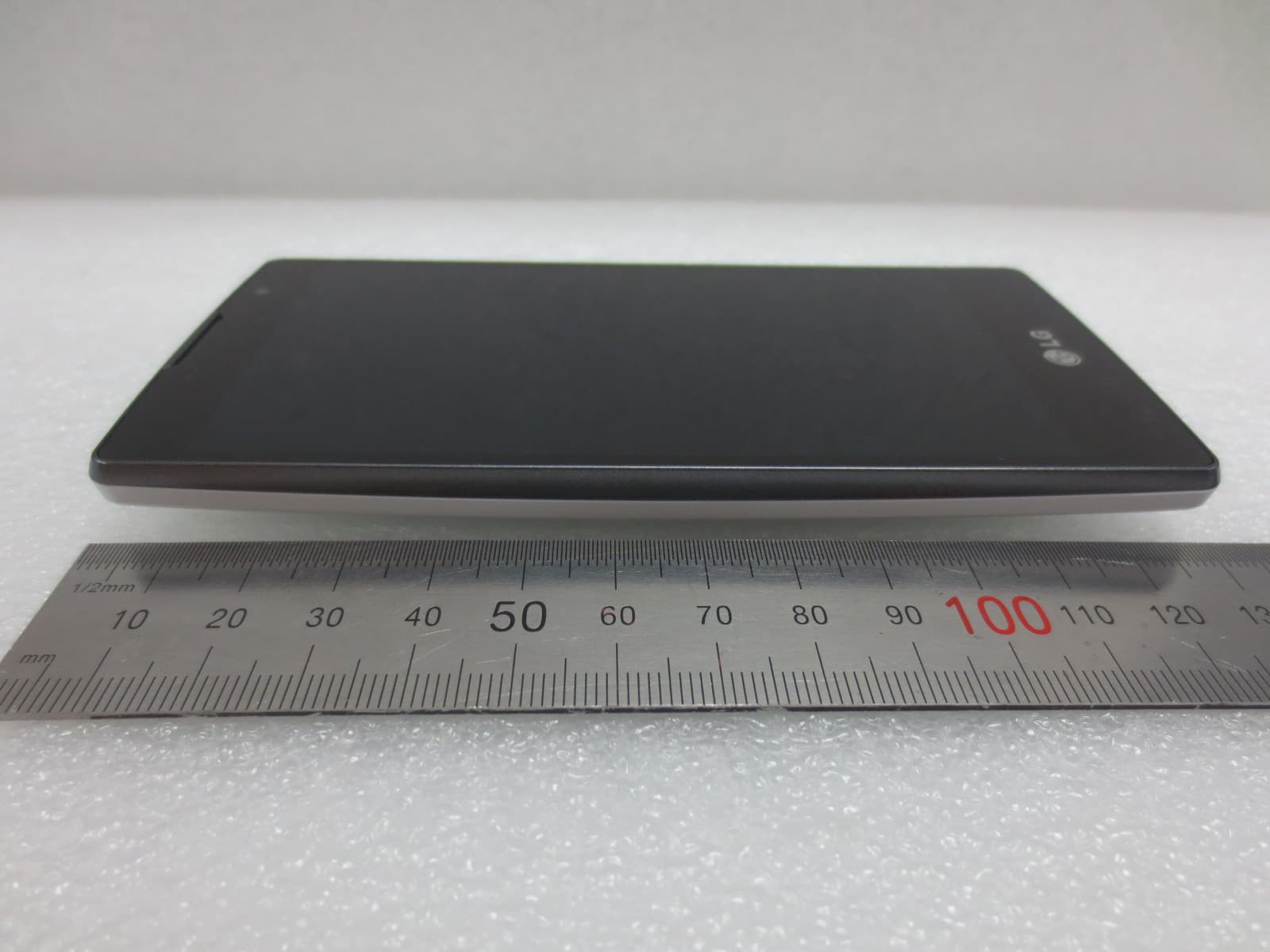 Cellular/PCS GSM/WCDMA Phone with WLAN and Bluetooth - FCC ID ZNFH422F - LG Electronics USA, Inc. (3)