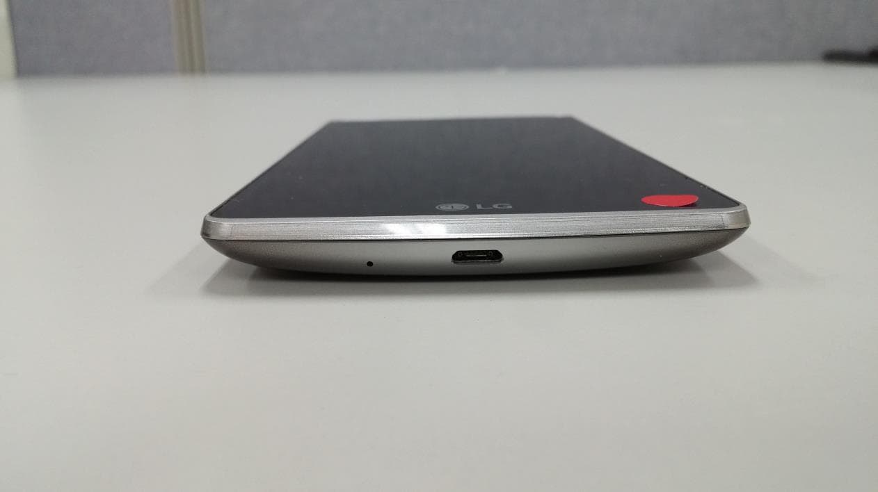Multi-band GSM/EDGE/WCDMA/LTE Phone with WLAN, Bluetooth and RFID - FCC ID ZNFH635CX - LG Electronics USA, Inc. (4)