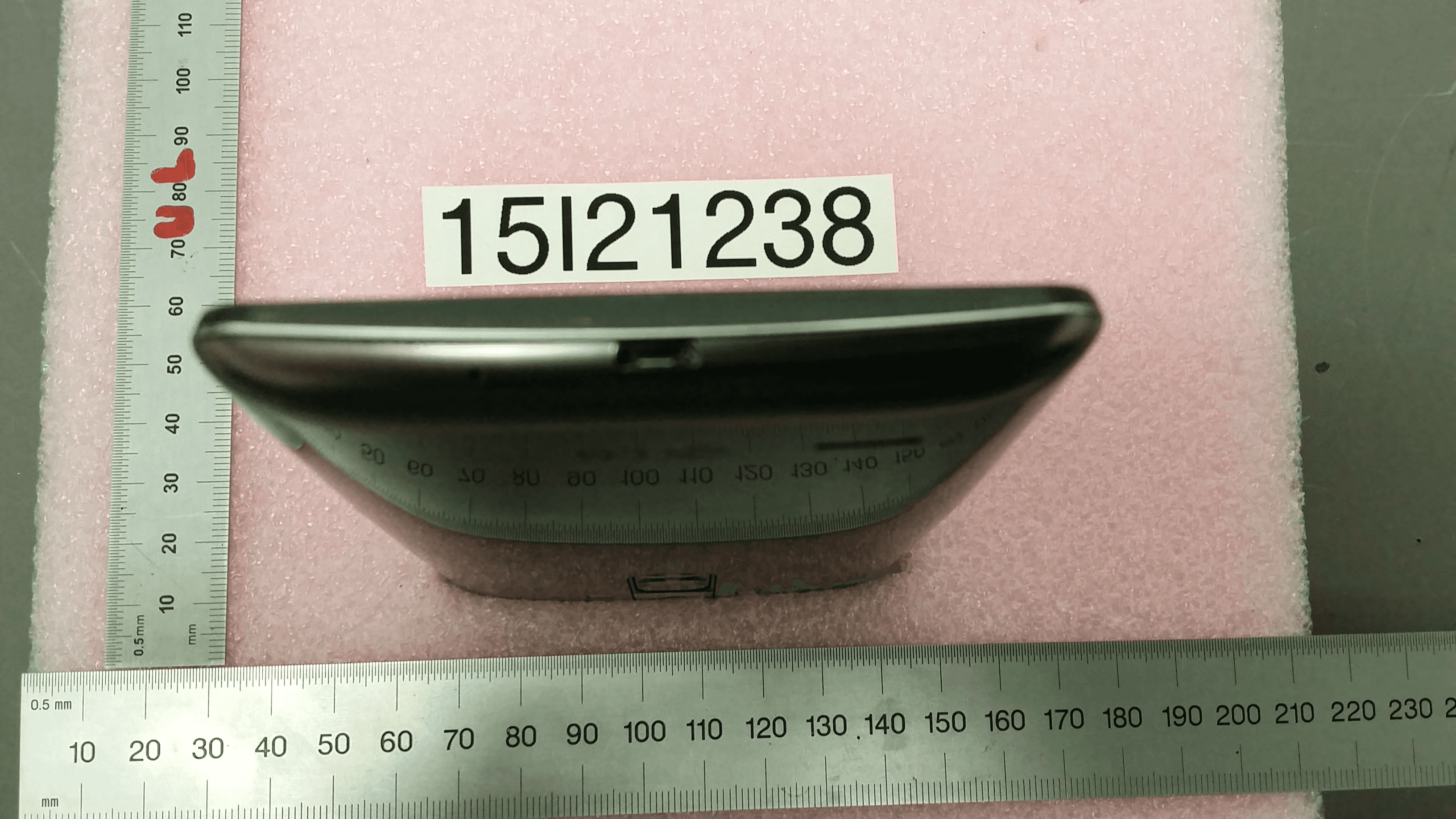 GSM/WCDMA/LTE PHABLET + BT, DTS/UNII a/b/g/n & NFC - FCC ID ZNFH740 - LG Electronics USA, Inc.