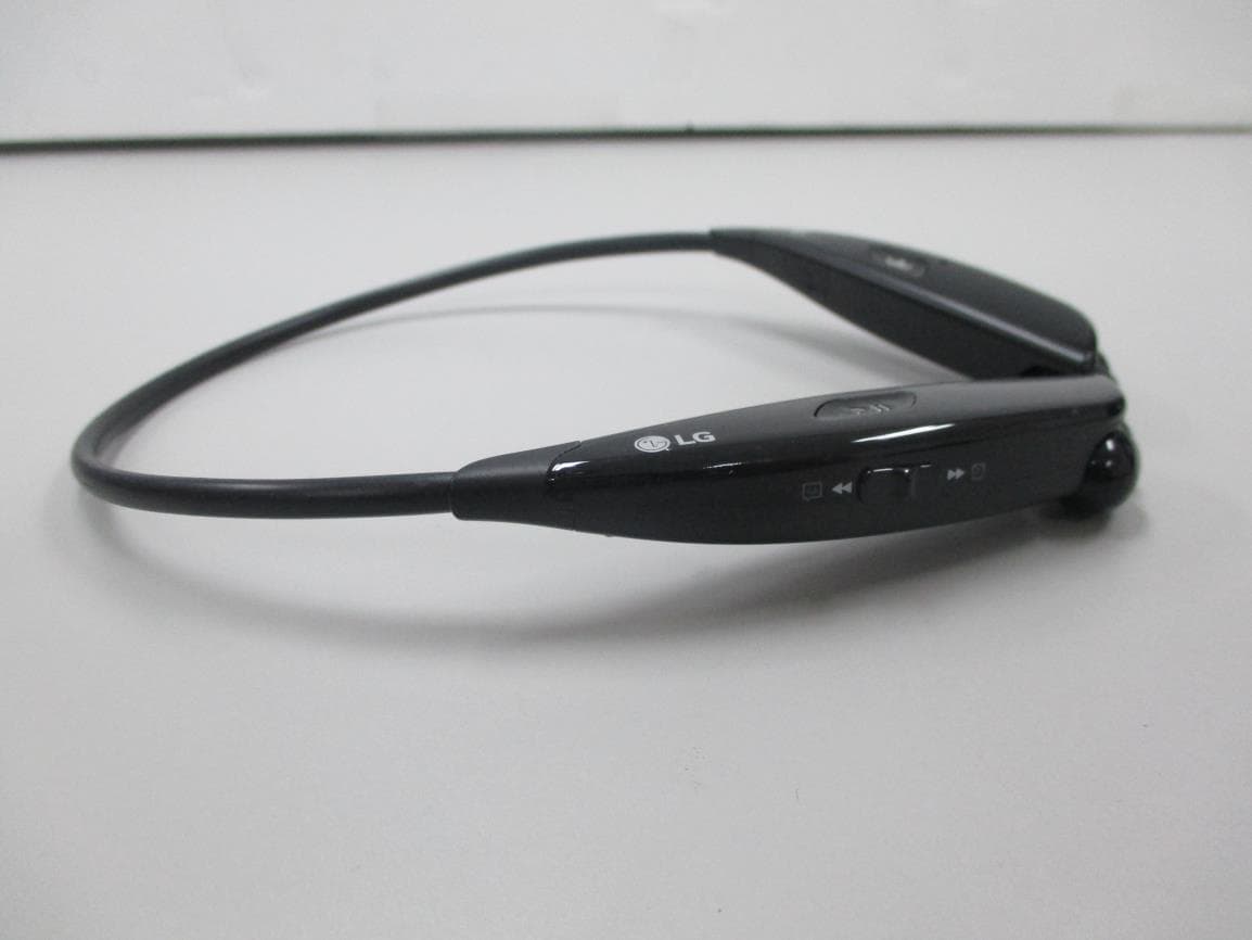Bluetooth Stereo Headset - FCC ID ZNFHBS810 - LG Electronics USA, Inc. (5)