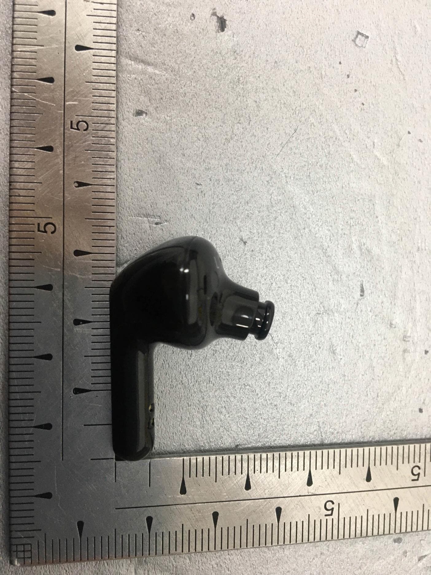 Bluetooth Earbud - FCC ID ZNFHBSFN6 - LG Electronics USA, Inc. (3)