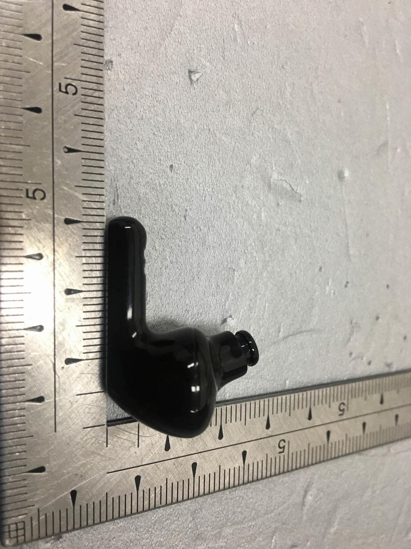 Bluetooth Earbud - FCC ID ZNFHBSFN6 - LG Electronics USA, Inc. (5)