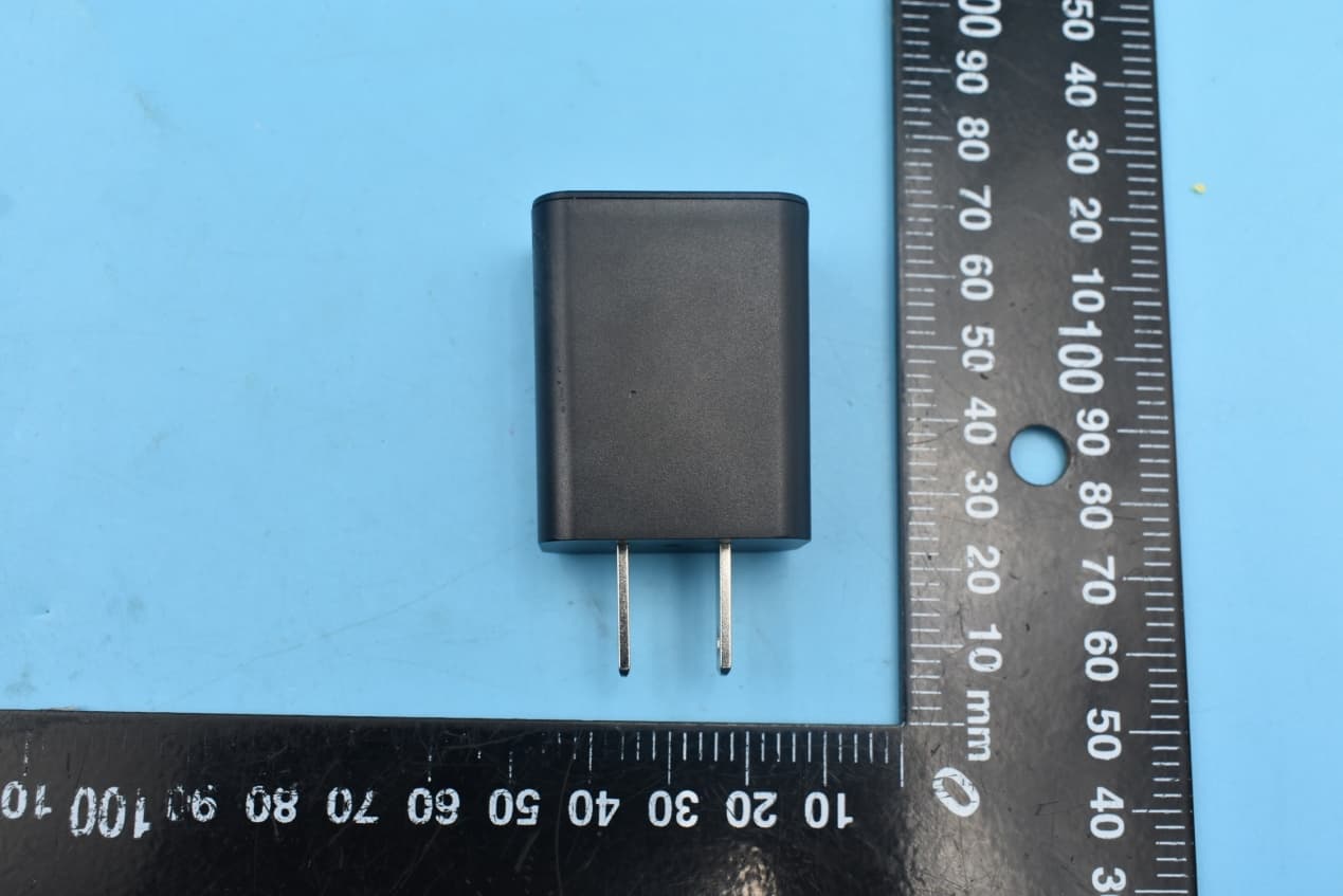 Smartphone (LTE, GSM, BT, WIFI) - FCC ID ZNFK310IM - LG Electronics USA, Inc. (4)