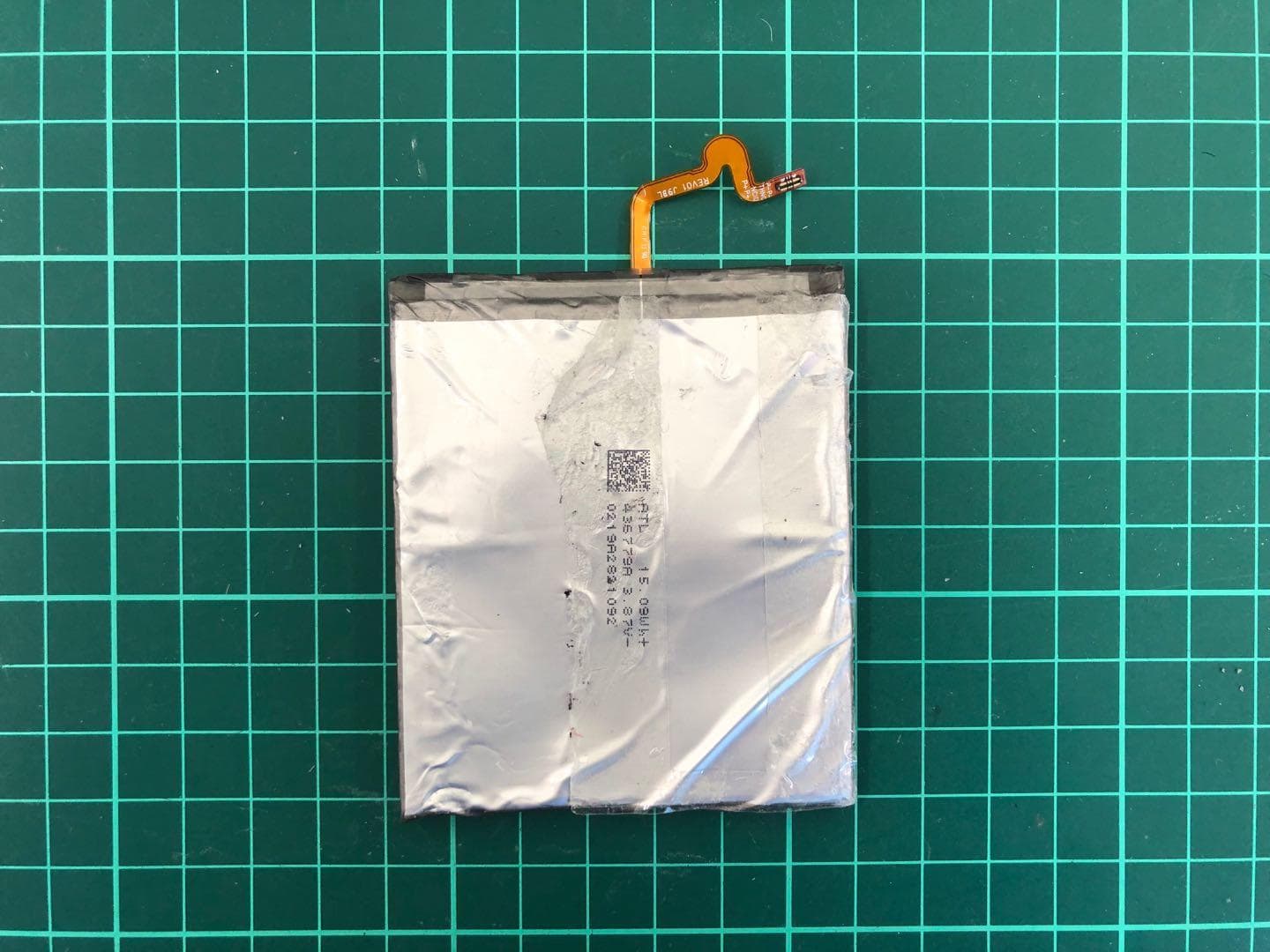 Multi-band GSM/WCDMA/LTE phone with Bluetooth, Wlan, NFC mobile phone - FCC ID ZNFK510EMW - LG Electronics USA, Inc. (4)