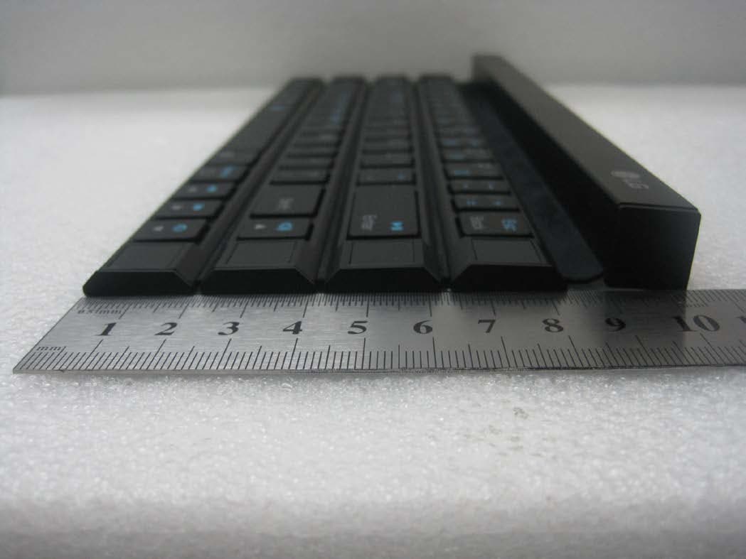Bluetooth Keyboard - FCC ID ZNFKBB700 - LG Electronics USA, Inc. (4)