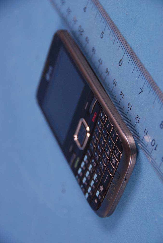 Cellular/PCS GSM/WCDMA Phone with Bluetooth - FCC ID ZNFLG530G - LG Electronics USA, Inc. (2)