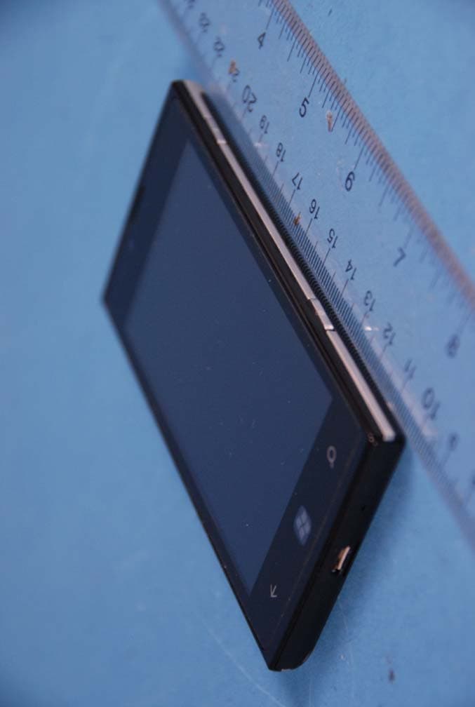 Cellular/PCS CDMA Phone with WLAN and Bluetooth - FCC ID ZNFLS831 - LG Electronics USA, Inc. (3)