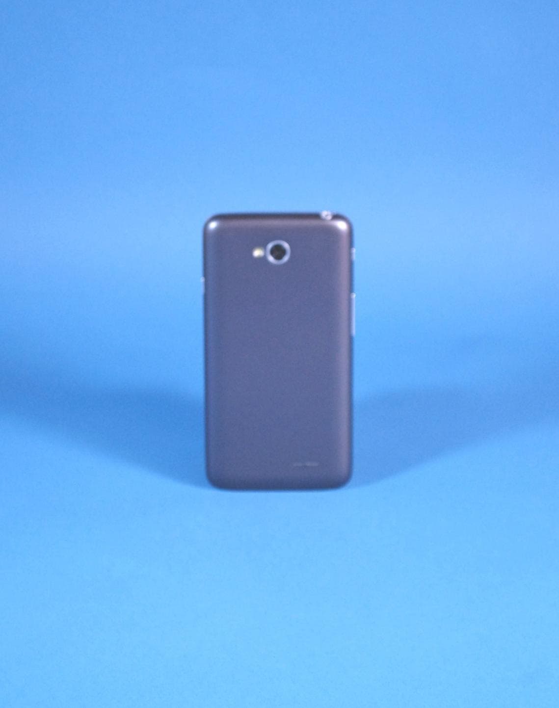 Multi-band GSM/EDGE/UMTS Phone with WLAN and Bluetooth - FCC ID ZNFMS323 - LG Electronics USA, Inc. (4)