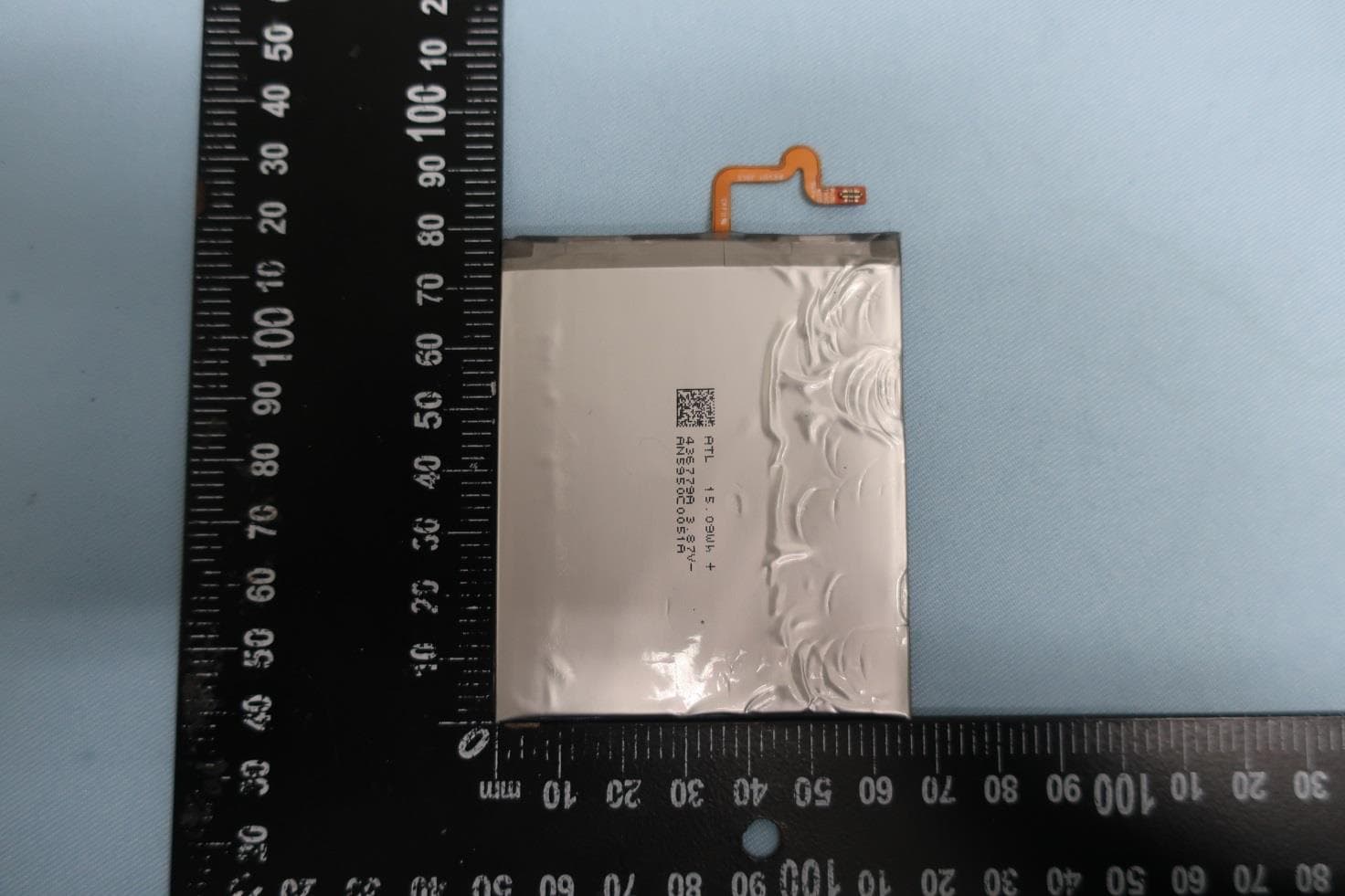 Mobile Phone - FCC ID ZNFQ630EAW - LG Electronics USA, Inc. (4)