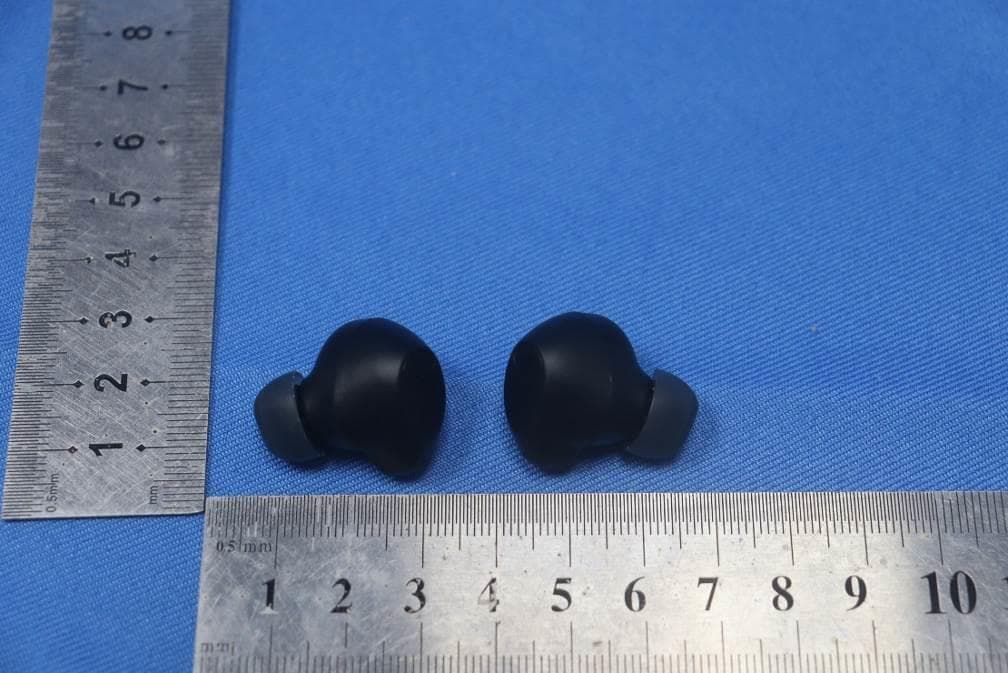 Bluetooth Earbuds - FCC ID ZNFTONET80S - LG Electronics USA, Inc. (5)