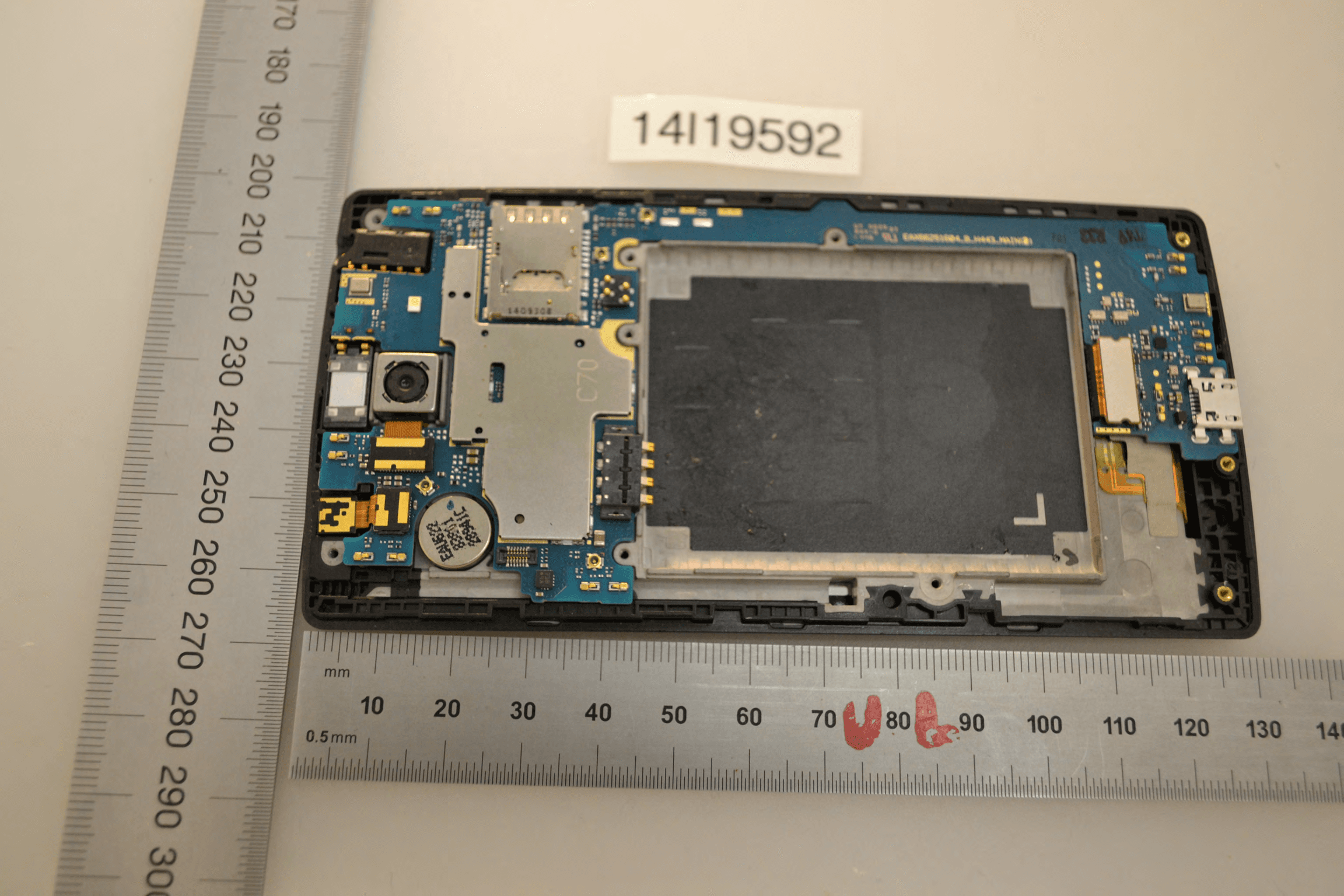 CDMA/LTE PHONE + BLUETOOTH & 2.4GHz DTS b/g/n - FCC ID ZNFUS550 - LG Electronics USA, Inc.