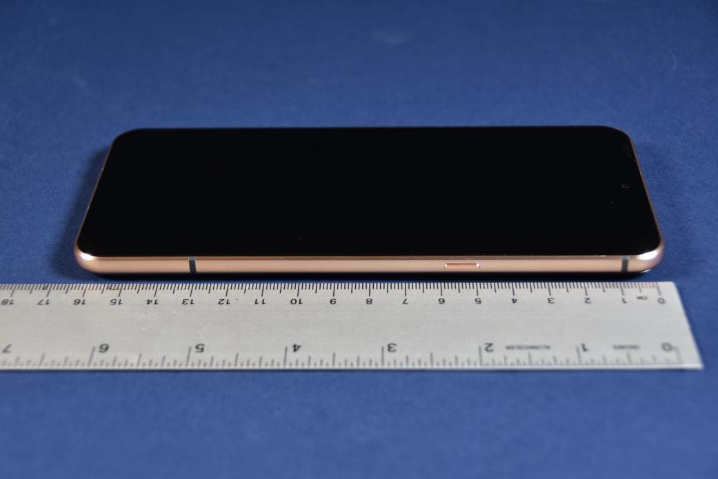 Portable Handset - FCC ID ZNFV600TM - LG Electronics USA, Inc. (4)