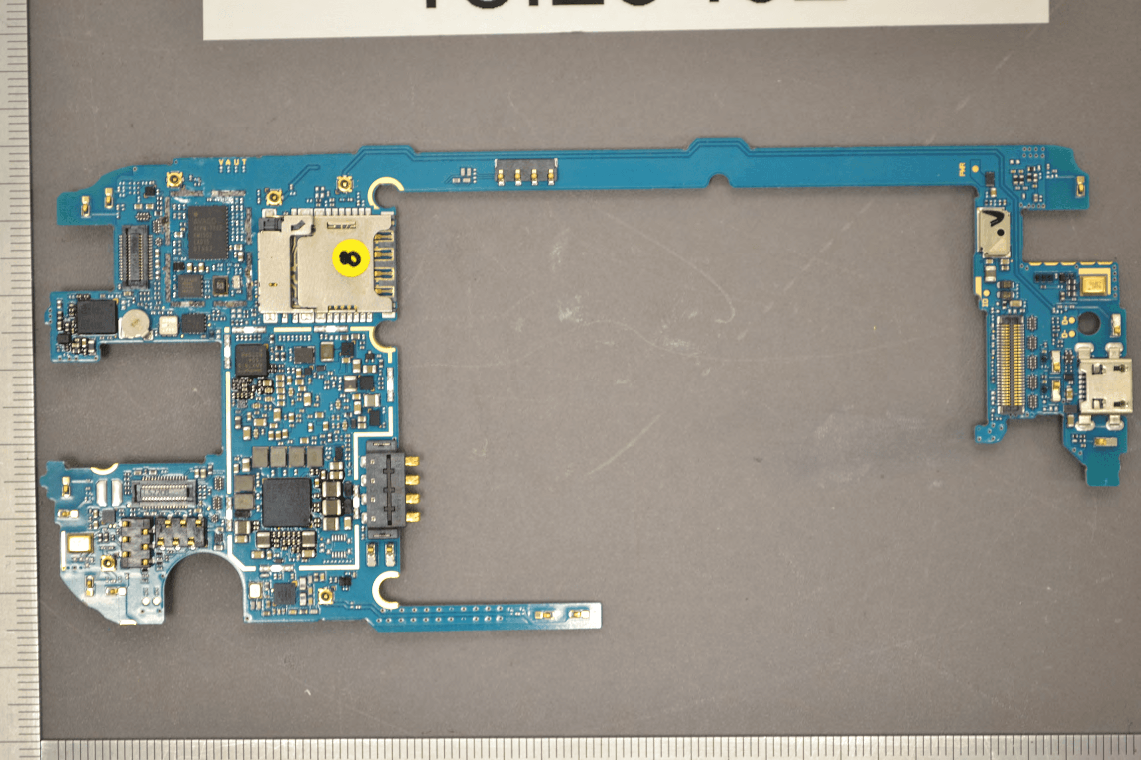 GSM/WCDMA/CDMA/LTE Phone + Bluetooth, DTS/UNII a/b/g/n/ac & NFC - FCC ID ZNFVS986 - LG Electronics USA, Inc. (5)