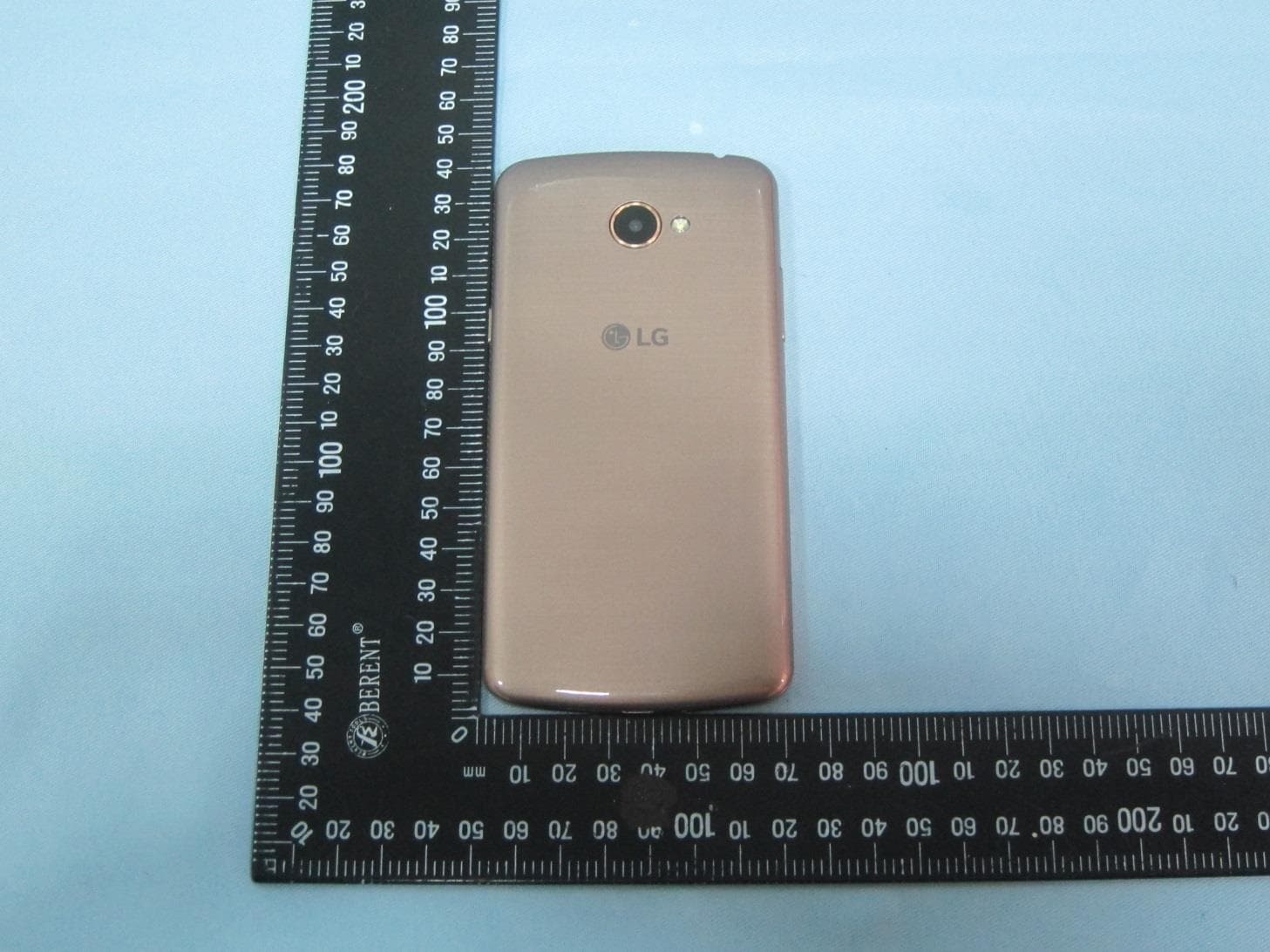 Smart phone which supports GSM850/900/1800/1900, WCDMA Band 2/5, WIFI 2.4G and BT3.0+EDR/BT4.0 - FCC ID ZNFX220G - LG Electronics USA, Inc. (3)