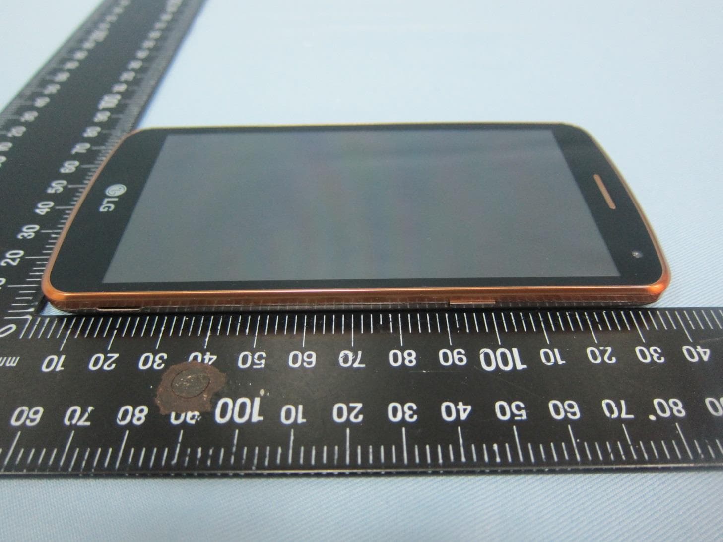 Smart phone which supports GSM850/900/1800/1900, WCDMA Band 2/5, WIFI 2.4G and BT3.0+EDR/BT4.0 - FCC ID ZNFX220G - LG Electronics USA, Inc. (5)