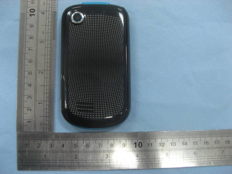 MOBILE PHONE - FCC ID ZOJURBAN - MOBO USA CORP (2)