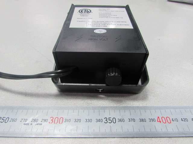 Strobe Light - FCC ID ZOPSTLAC - Seasonal Visions International Limited. (4)