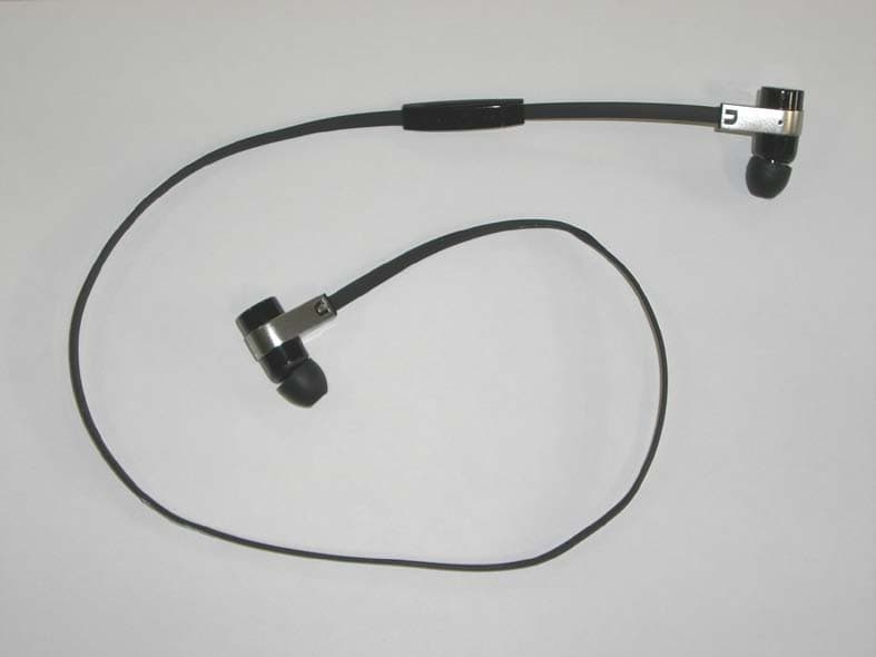 Bluetooth Stereo Headset - FCC ID ZORNBHS-4 - novero International GmbH (2)