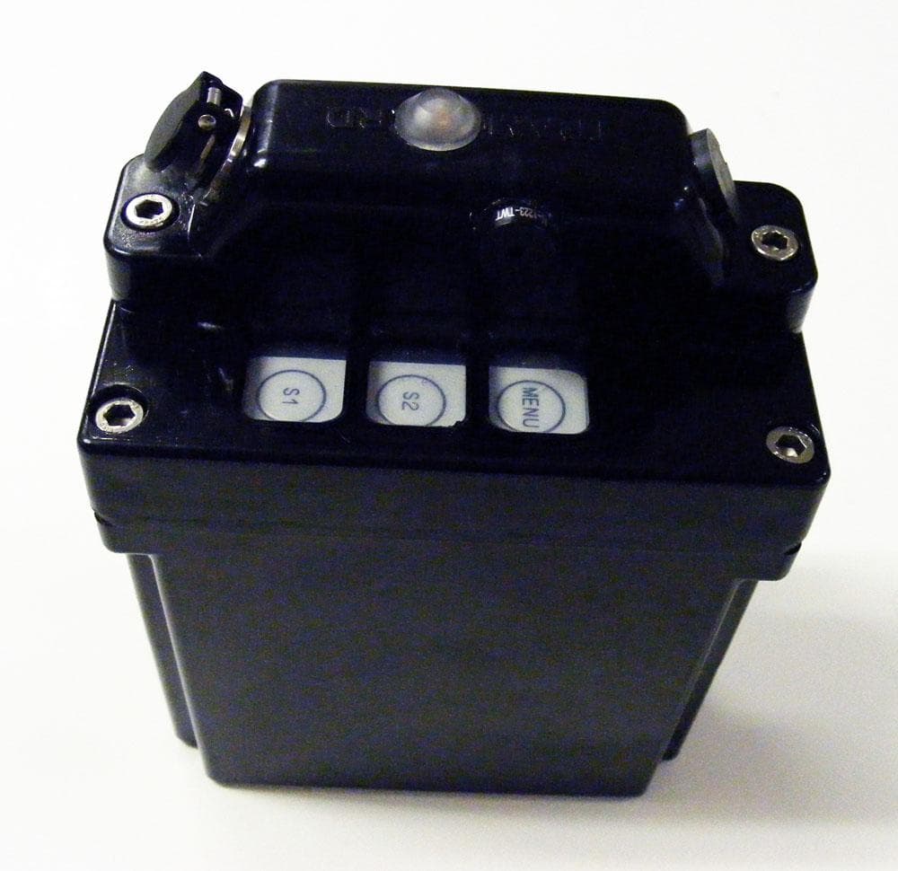 Hazard Warning Transmitter for Miners - FCC ID ZQ3-SPS-UTPAD - Strata Proximity Systems LLC