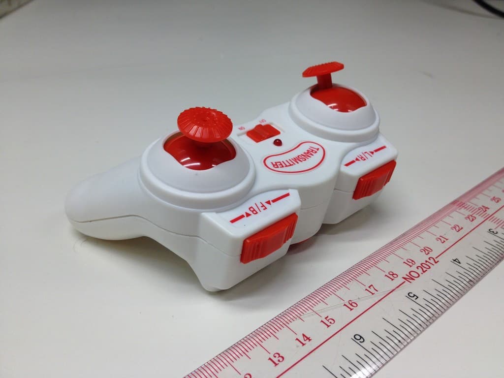Radio Control Toy Transmitter (2.4GHz) - FCC ID ZQ5CHUANGXIANG1 - CHUANGXIANG TOYS FACTORY
