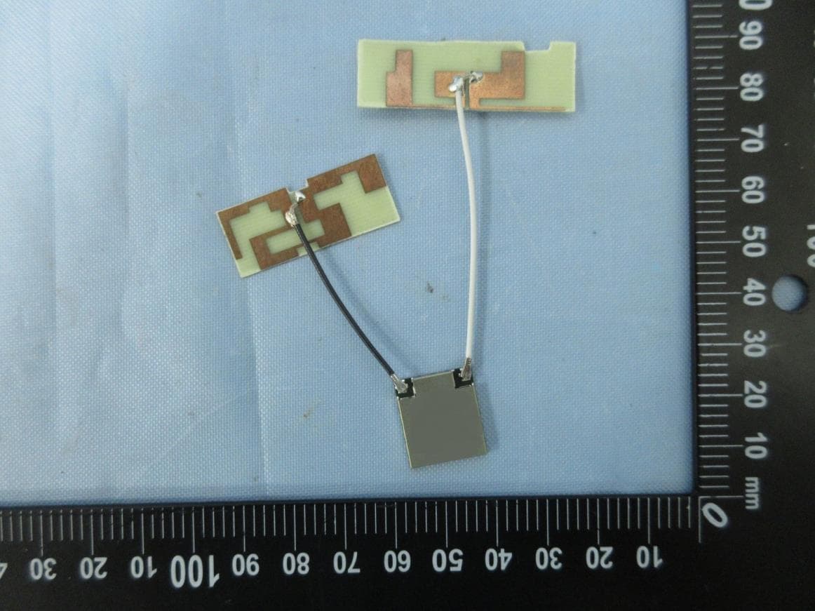 Wi-Fi and Bluetooth module - FCC ID ZQ6-AP6398XU - AMPAK Technology Inc.
