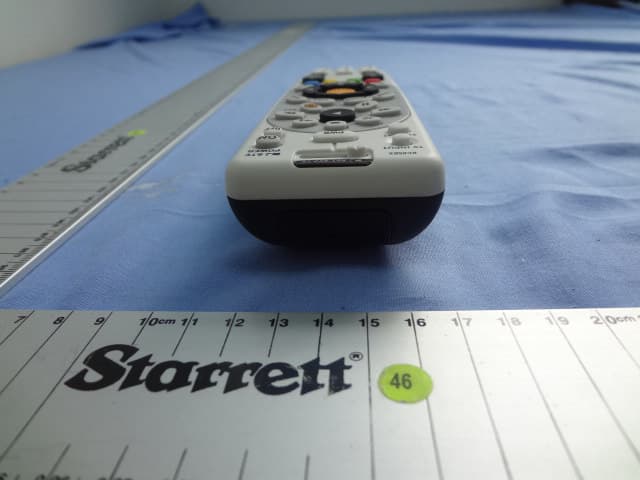 RF remote control - FCC ID ZQ8RC198BR - Philips Electronics (Suzhou) Co., Ltd (4)