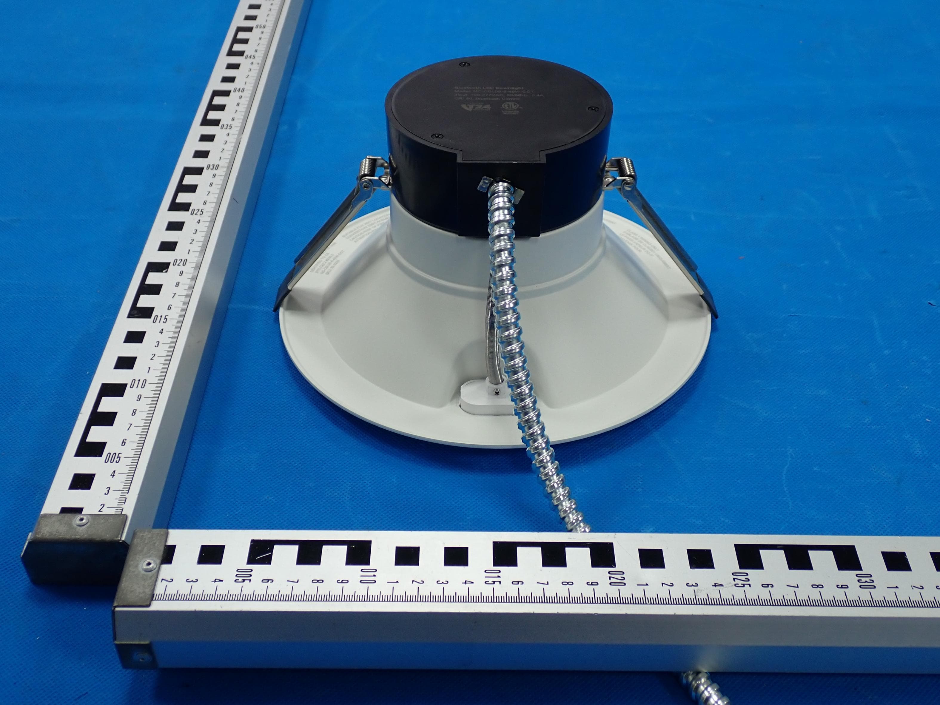 LED recessed downlight - FCC ID ZR3-DL107RG - Signcomplex Limited (3)