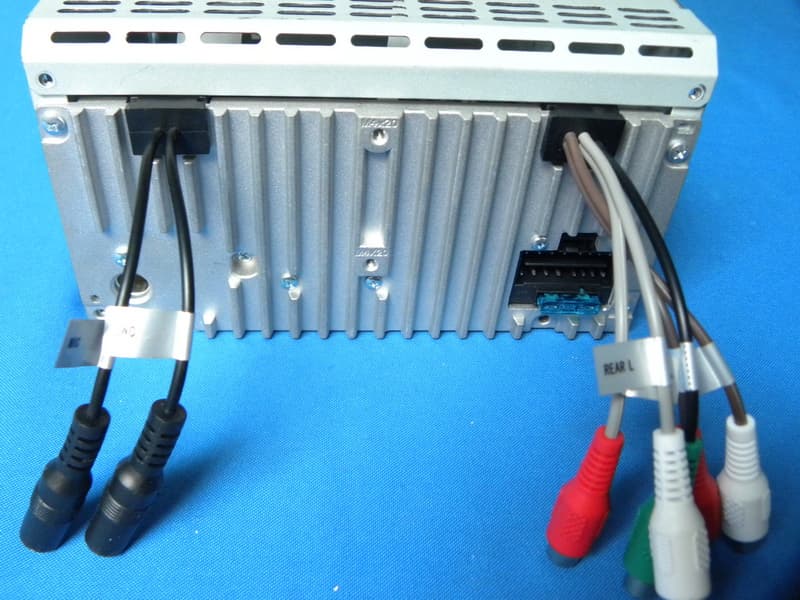 Dash-dock Multimedia - FCC ID ZR6DDM-101 - CAMI (HK) COMPANY LIMITED