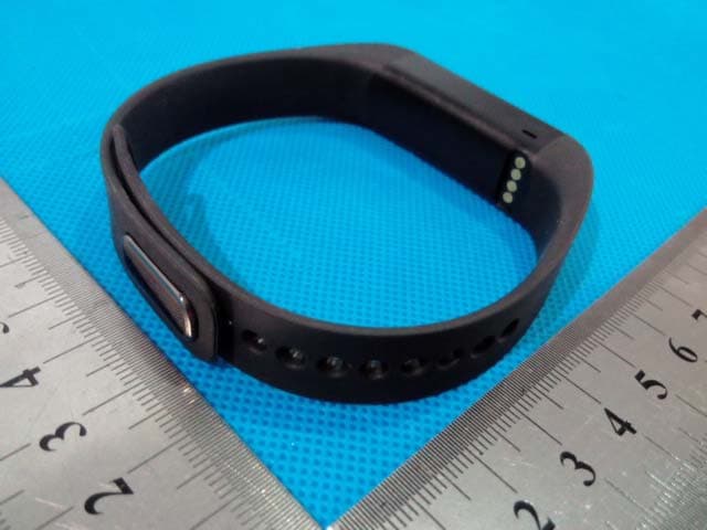 smart activity & sleep tracker - FCC ID ZRR-IR130 - Shenzhen Adition Audio Science & Technology CO., LTD. (4)