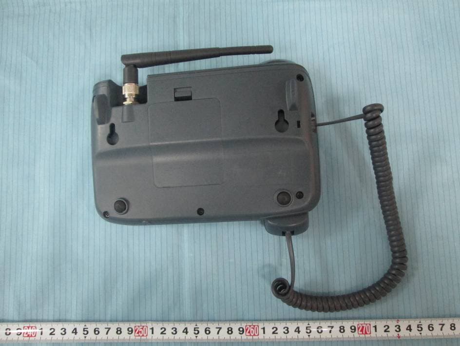 Dual Band Fixed Wireless Phone - FCC ID ZSW-10-002 - b mobile HK Limited (5)