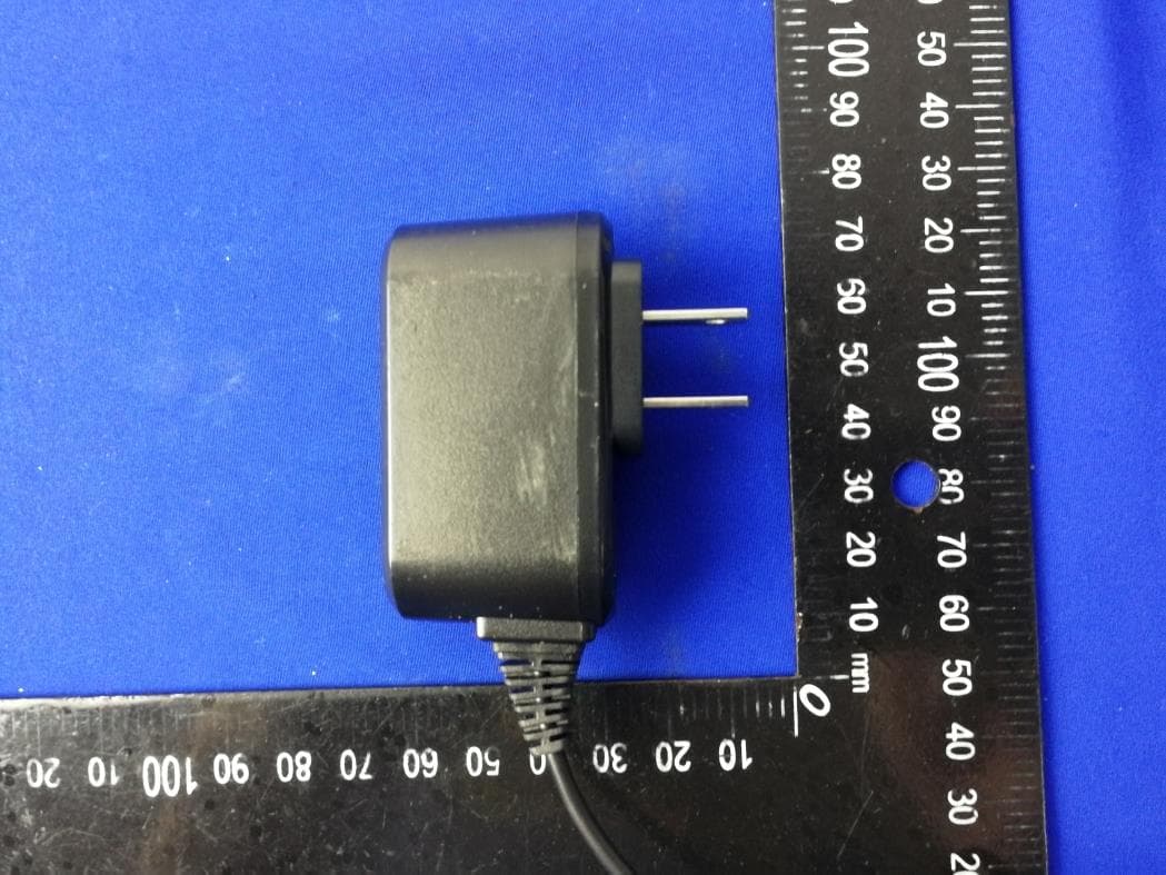 Mobile Phone - FCC ID ZSW-10-022 - b mobile HK Limited