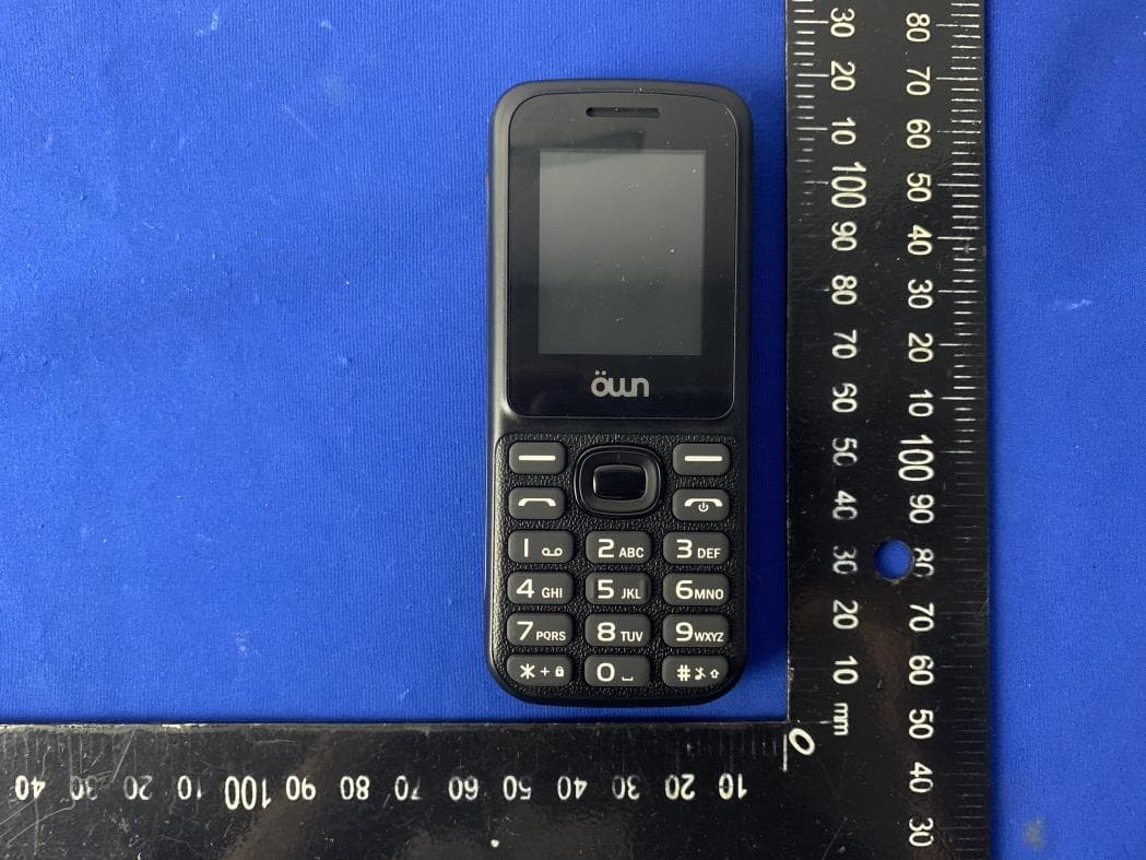 Mobile Phone - FCC ID ZSW-10-030 - b mobile HK Limited (2)