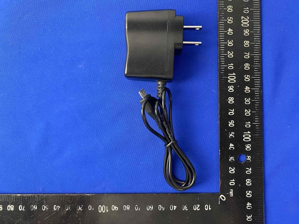 Mobile Phone - FCC ID ZSW-10-033 - b mobile HK Limited