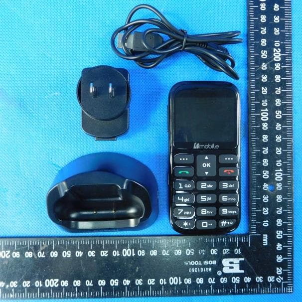 Mobile Phone - FCC ID ZSW-10-035 - b mobile HK Limited