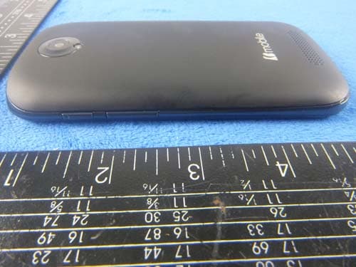 Mobile phone - FCC ID ZSW-30-006 - b mobile HK Limited