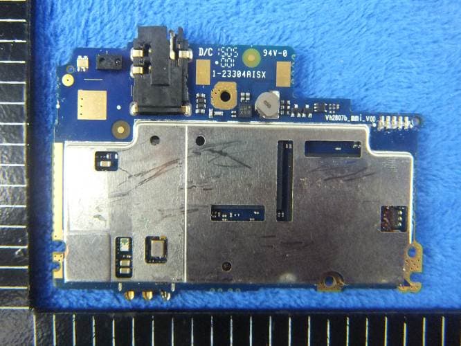 Mobile phone - FCC ID ZSW-30-010 - b mobile HK Limited (5)
