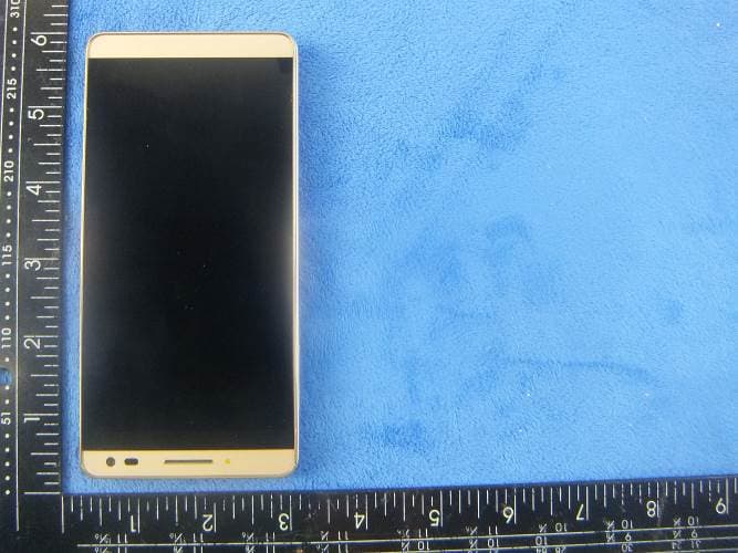 Mobile Phone - FCC ID ZSW-30-017 - b mobile HK Limited (3)