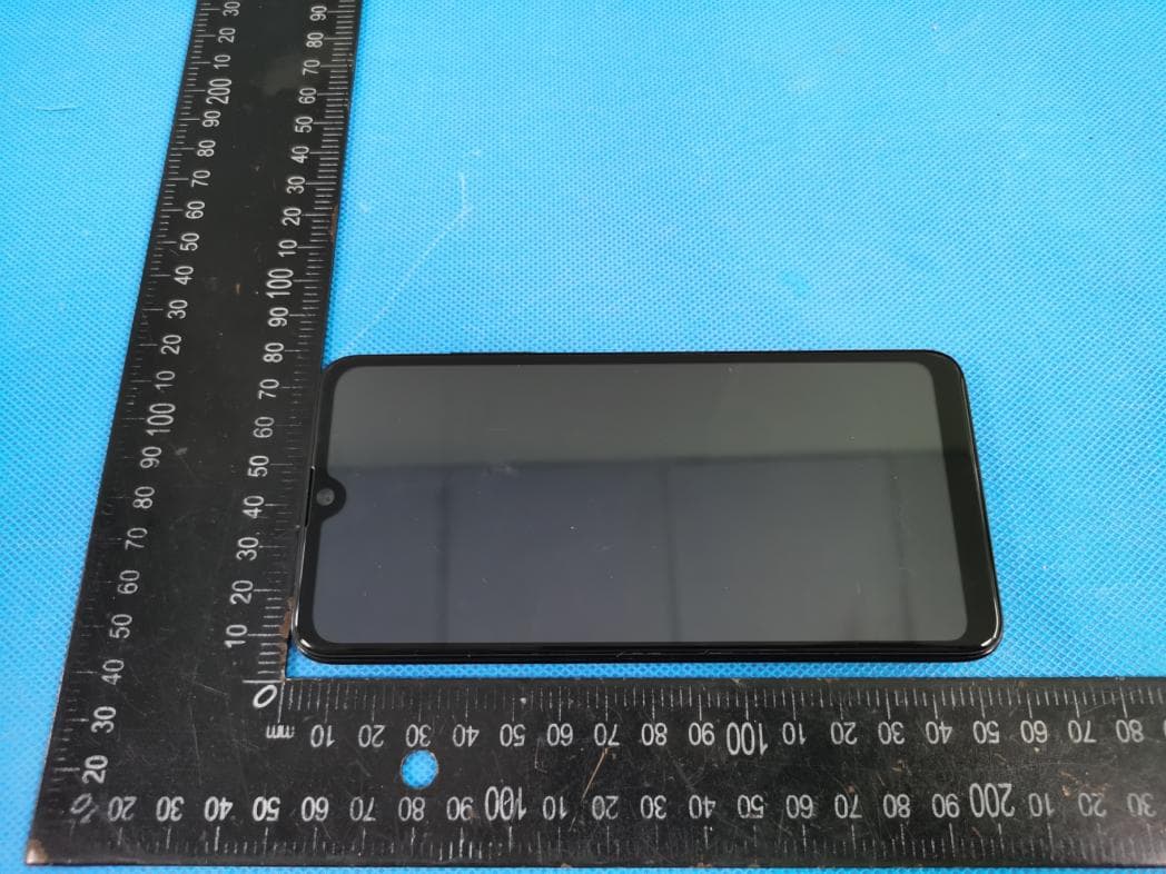Mobile Phone - FCC ID ZSW-30-120 - b mobile HK Limited (3)