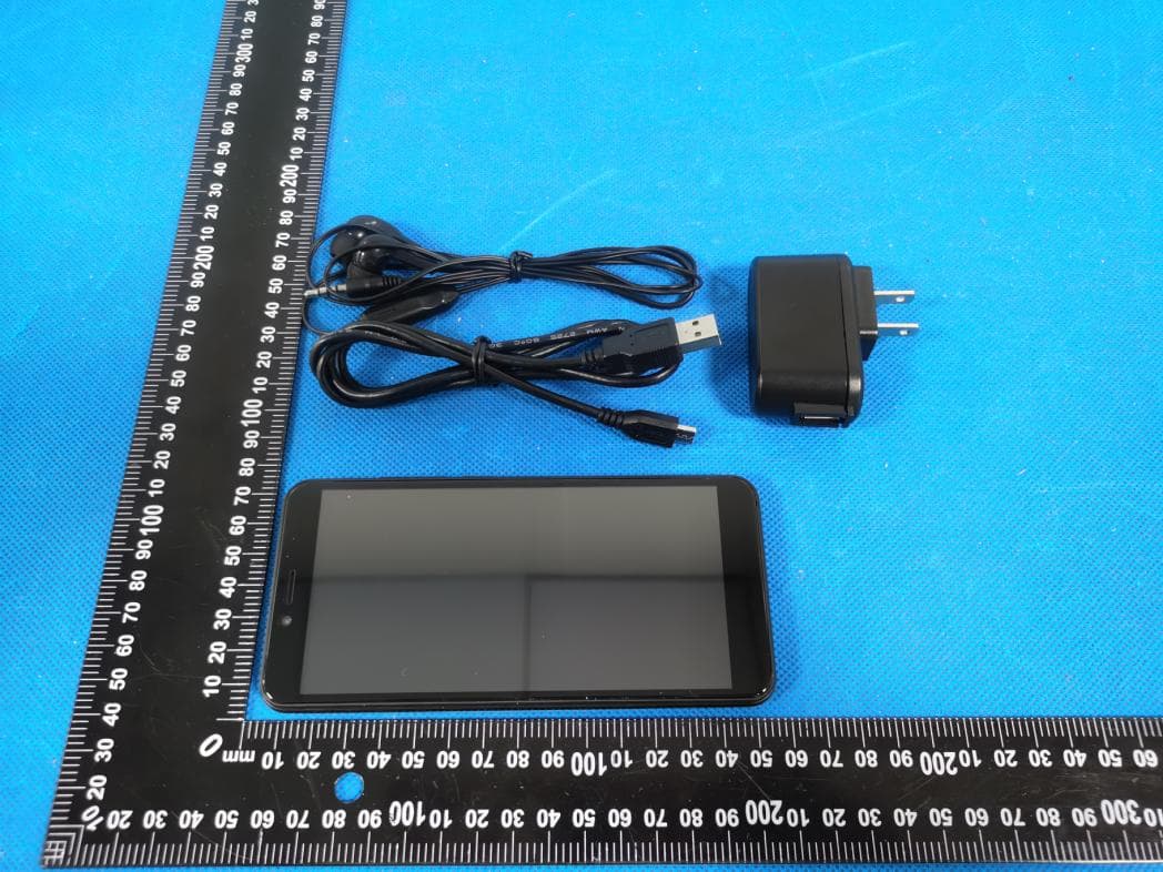 Mobile Phone - FCC ID ZSW-30-134 - b mobile HK Limited