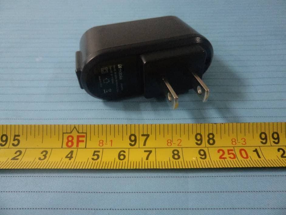 Mobile Phone - FCC ID ZSW-AX650-AX524 - b mobile HK Limited (3)