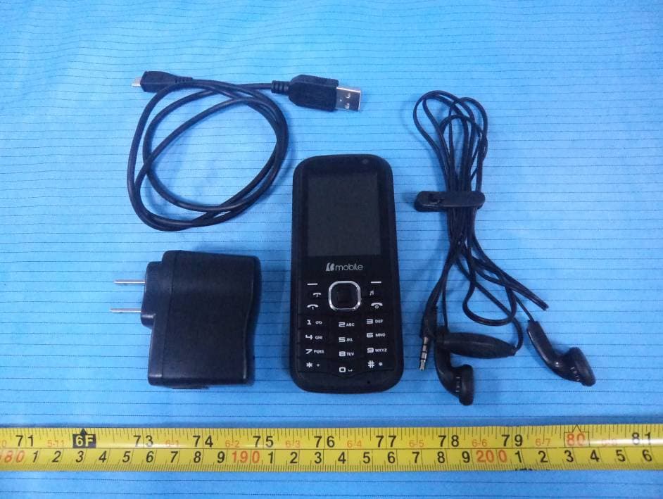 WCDMA Mobile Phone - FCC ID ZSW-W130 - b mobile HK Limited